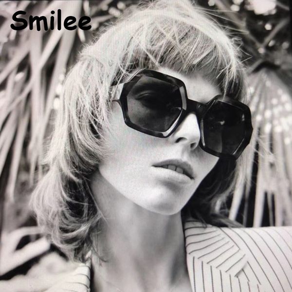 retro hexagon designer sunglasses women men 2020 morden clear shades glamour eyewear square eye glasses frame, White;black
retro hexagon designer sunglasses women men 2020 morden clear shades glamour eyewear square eye glasses frame, White;black