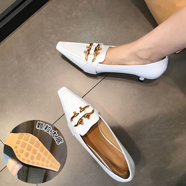 2020 new retro square head deep mouth single shoes women's middle heel metal buckle crocodile head cat heel, Black
2020 new retro square head deep mouth single shoes women's middle heel metal buckle crocodile head cat heel, Black