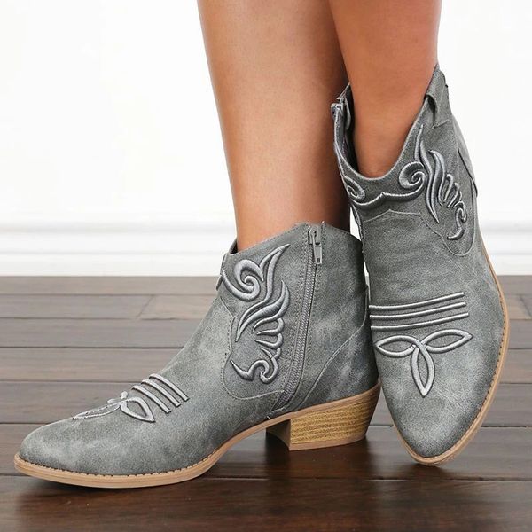 women ankle boots ladies pu leather high heel paisley zipper snow boots 2020 female autumn fashion plus size shoes new, Black 
women ankle boots ladies pu leather high heel paisley zipper snow boots 2020 female autumn fashion plus size shoes new, Black