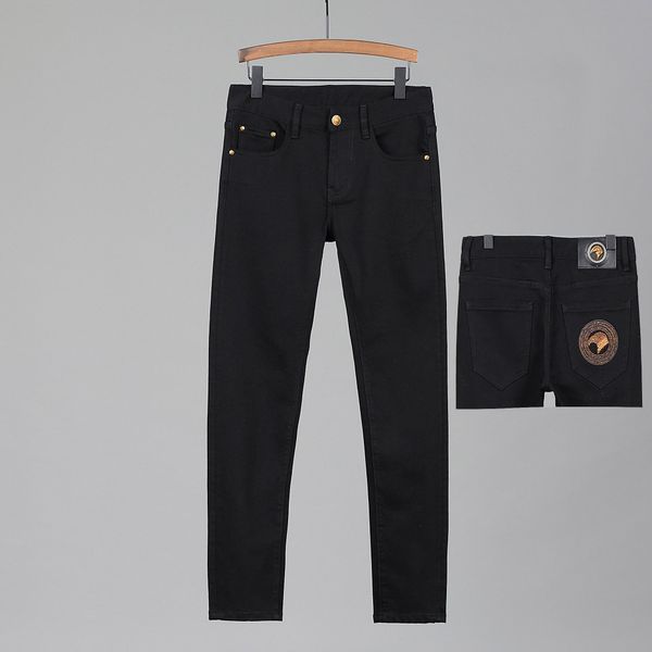2020 fashion men's distressed ripped skinny jeans fashion mens slim motorcycle ripped bikerjeans denim pants hip hop men solid color bi, Blue
2020 fashion men's distressed ripped skinny jeans fashion mens slim motorcycle ripped bikerjeans denim pants hip hop men solid color bi, Blue