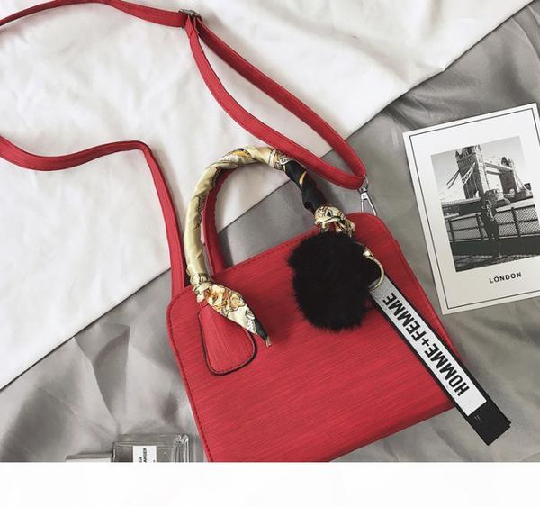 designer 2020 new fashion female bag simple and versatile bowknot ladies single shoulder messenger bag
designer 2020 new fashion female bag simple and versatile bowknot ladies single shoulder messenger bag