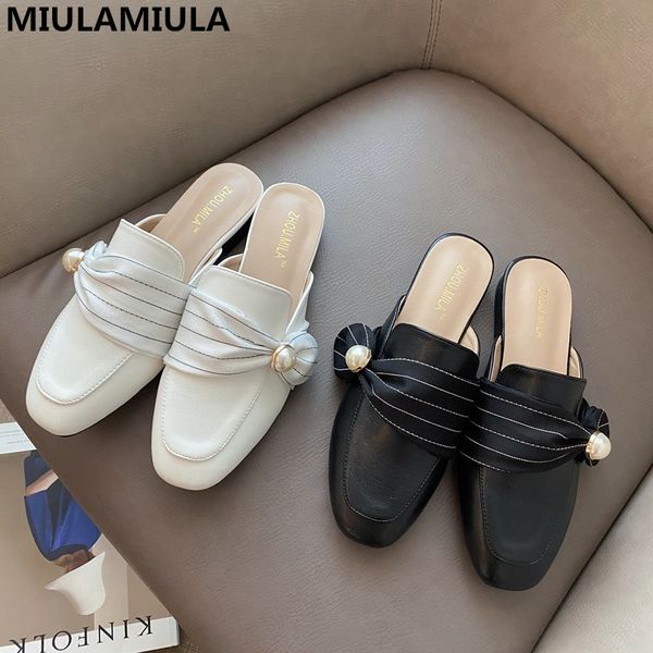 good quality elegant pearl round toe flat slippers brand design slide 2020 autumn korean fashion leather loafers mules flip flop, Black
good quality elegant pearl round toe flat slippers brand design slide 2020 autumn korean fashion leather loafers mules flip flop, Black