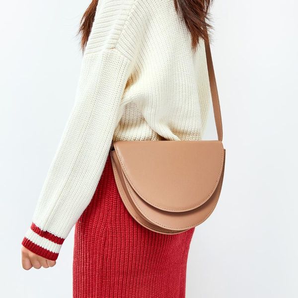 2020 новый стиль классический vintage кожа седло сумки на ремне сумки crossbody женская
2020 новый стиль классический vintage кожа седло сумки на ремне сумки crossbody женская