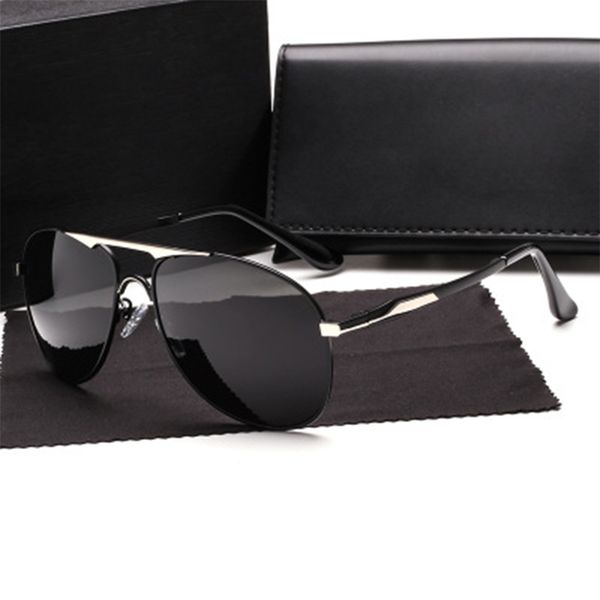 polarized sunglasses classic brand sun glasses coating lens driving shades for men/wome, White;black
polarized sunglasses classic brand sun glasses coating lens driving shades for men/wome, White;black