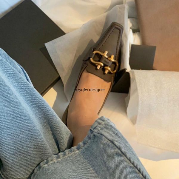 new retro small square toe metal buckle heel women shoes fashion shoes 2020 women genuine leather luxury design high heels, Black
new retro small square toe metal buckle heel women shoes fashion shoes 2020 women genuine leather luxury design high heels, Black
