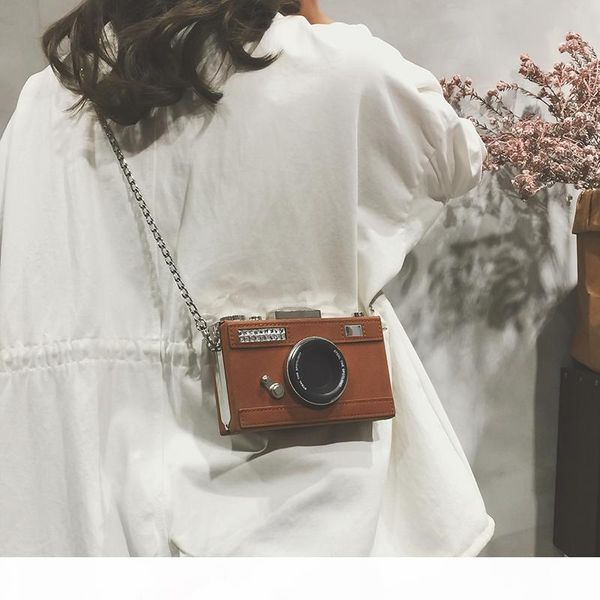 chain mini bag female 2020 spring and summer new hong kong style retro camera box bag shoulder messenger square sling
chain mini bag female 2020 spring and summer new hong kong style retro camera box bag shoulder messenger square sling