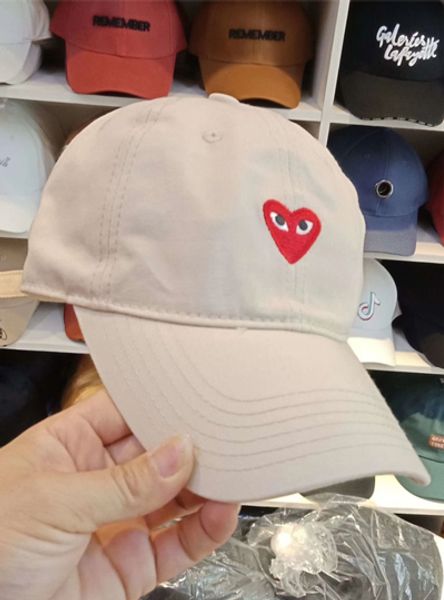 beige baseball cap men and women version of the big face was thin wild little red heart hat beige cap fashion simple, Blue;gray
beige baseball cap men and women version of the big face was thin wild little red heart hat beige cap fashion simple, Blue;gray