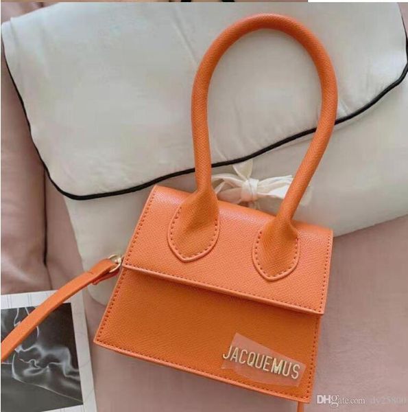2020 мода кошелек мешка рука crossbody сумки для женщин высокого качества малой сумки роскошного дизайнер дама jacquemus mini сумки 65, Blue;gray
2020 мода кошелек мешка рука crossbody сумки для женщин высокого качества малой сумки роскошного дизайнер дама jacquemus mini сумки 65, Blue;gray