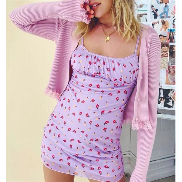 awe-inspiring cute purple floral print women mini dress elegant spaghetti straps vestido vintage bow women dress, Black;gray
awe-inspiring cute purple floral print women mini dress elegant spaghetti straps vestido vintage bow women dress, Black;gray