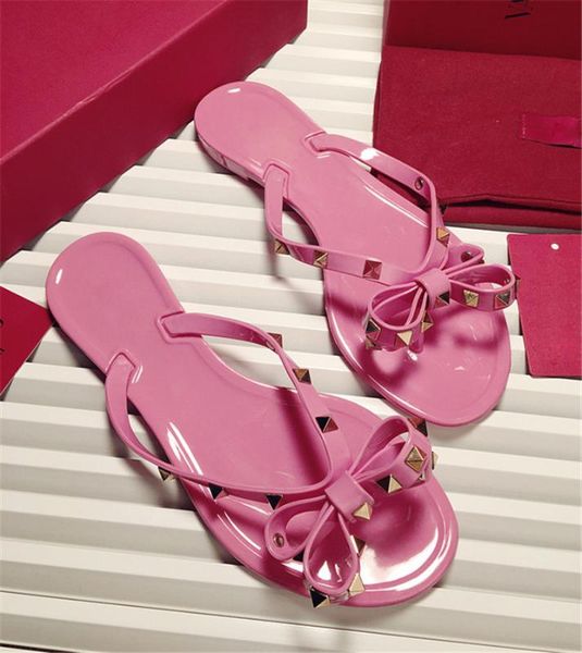 2020 pvc jelly shoes women slippers brand designer rivet ladies new stylus summer beach slippers slides shoes, Black
2020 pvc jelly shoes women slippers brand designer rivet ladies new stylus summer beach slippers slides shoes, Black