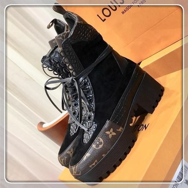 luxury designer winter boots 2019 women mid boots women shoes black fashion leather boots round toe ladies bottes femmes laureate platfor vb
luxury designer winter boots 2019 women mid boots women shoes black fashion leather boots round toe ladies bottes femmes laureate platfor vb
