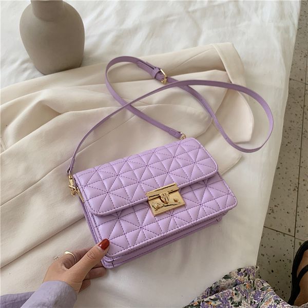 summer popular embroidery ladies small bag 2020 new wave fashion wild women's shoulder messenger bag net red small square
summer popular embroidery ladies small bag 2020 new wave fashion wild women's shoulder messenger bag net red small square