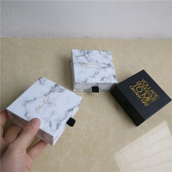 wholesale 100pcs/lot custom marble color jewelry box drawer boxes with foil color logo packaging earring&necklace&bracelets box t200808, Black;white
wholesale 100pcs/lot custom marble color jewelry box drawer boxes with foil color logo packaging earring&necklace&bracelets box t200808, Black;white