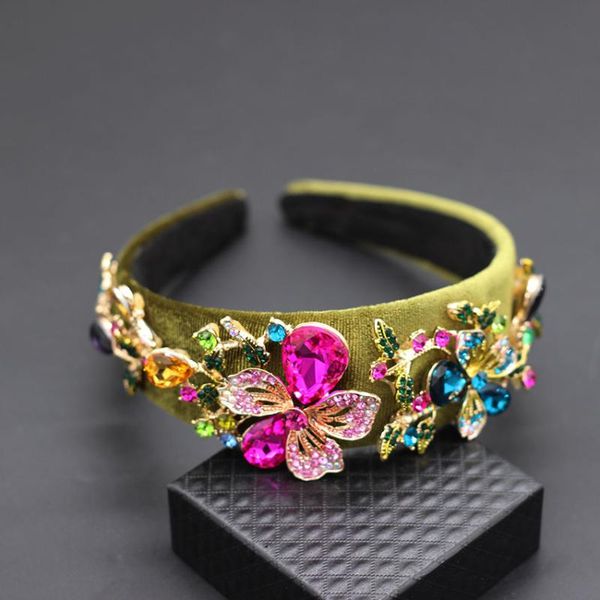 baroque fashion wild luxury ball personality headband dance party dazzling personality exaggerated headband 853, Golden;silver
baroque fashion wild luxury ball personality headband dance party dazzling personality exaggerated headband 853, Golden;silver