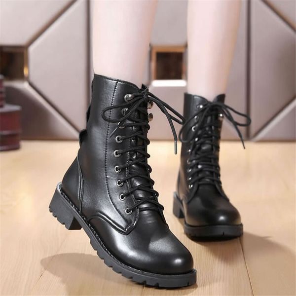 boots 2021 autumn and winter motorcycle with thick heels handsome mid-tube female short, Black
boots 2021 autumn and winter motorcycle with thick heels handsome mid-tube female short, Black