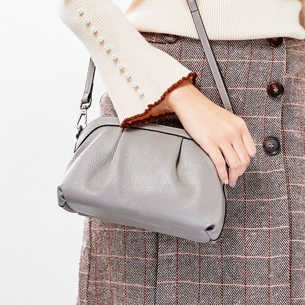 new- women messenger bag brand design female soft genuine shell small casual crossbody handbag
new- women messenger bag brand design female soft genuine shell small casual crossbody handbag