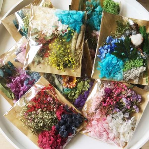 mix dried flowers for resin jewellery dry plants pressed flowers making craft diy accessories beauty makeup shoot
mix dried flowers for resin jewellery dry plants pressed flowers making craft diy accessories beauty makeup shoot