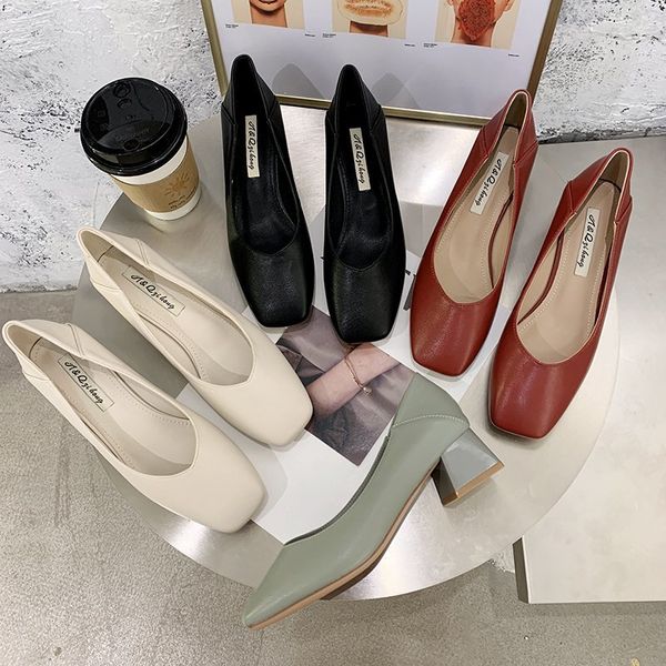 2020 autumn shallow mouth thick women shoes slip on low heel square head wild comfortable simple office women's single shoes, Black
2020 autumn shallow mouth thick women shoes slip on low heel square head wild comfortable simple office women's single shoes, Black