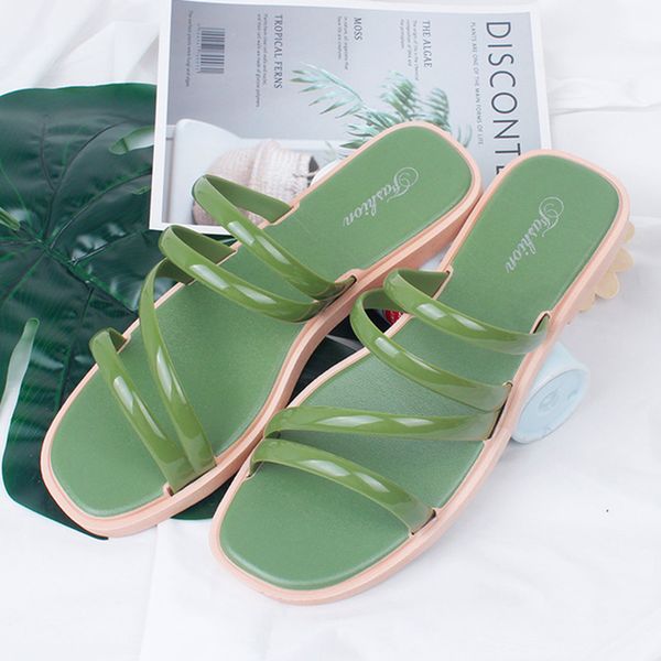 slippers women 2020 summer fashion casual sandals and slippers wild indoor and outdoor wear a flip flop non-slip beach shoes, Black
slippers women 2020 summer fashion casual sandals and slippers wild indoor and outdoor wear a flip flop non-slip beach shoes, Black