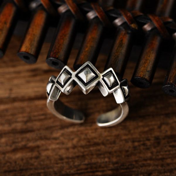 s925 sterling silver vintage thai silver irregular rhombus men fashion hip-hop ring wholesale
s925 sterling silver vintage thai silver irregular rhombus men fashion hip-hop ring wholesale