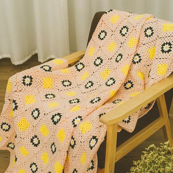 colorful handmade hook chrysanthemum flowers cotton lace chic crocheted thread blanket / many uses unique gifts
colorful handmade hook chrysanthemum flowers cotton lace chic crocheted thread blanket / many uses unique gifts