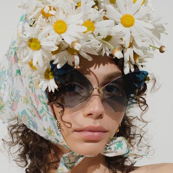 2020 design fashion butterfly rimless sunglasses women vintage oversized steampunk sun glasses uv400 eyeware, White;black
2020 design fashion butterfly rimless sunglasses women vintage oversized steampunk sun glasses uv400 eyeware, White;black