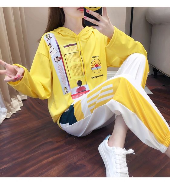 2020 leisure sports suit women's autumn new fashion brand fashionable slimming korean style sportswear sportswear hong kong style trous, Gray
2020 leisure sports suit women's autumn new fashion brand fashionable slimming korean style sportswear sportswear hong kong style trous, Gray