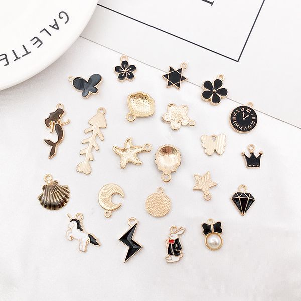 31pcs mixed enamel charms black color shell fish animal moon alloy pendants for jewely making diy bracelet earrings accessories
31pcs mixed enamel charms black color shell fish animal moon alloy pendants for jewely making diy bracelet earrings accessories