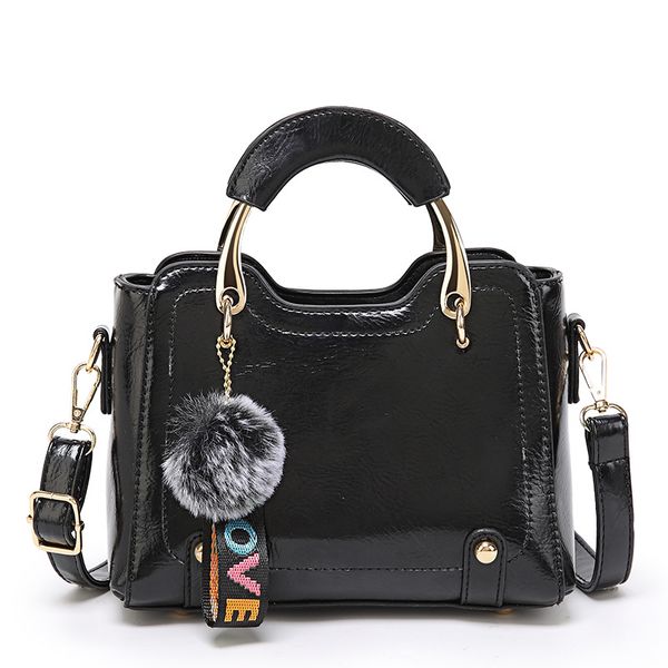 2020 new style for autumn and winter handbag square sling bag fuzzy ball hanging drop shoulder/crossbody bag
2020 new style for autumn and winter handbag square sling bag fuzzy ball hanging drop shoulder/crossbody bag