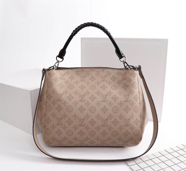 m50031 leather classic fashion handbag card bag zero wallet men's and women's backpacks single shoulder bag m50031 zz
m50031 leather classic fashion handbag card bag zero wallet men's and women's backpacks single shoulder bag m50031 zz