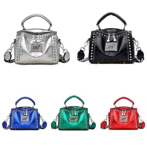 women patent leather shoulder bag fashion genuine leather crossbody bag diamonds cowhide handbag 20cm*16cm*12cm capricorn1978
women patent leather shoulder bag fashion genuine leather crossbody bag diamonds cowhide handbag 20cm*16cm*12cm capricorn1978