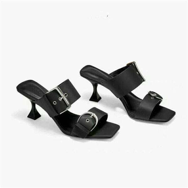 new fashion party lady's toe high heels black white medium strap buckle decorative stiletto heels summer lady party slipper
new fashion party lady's toe high heels black white medium strap buckle decorative stiletto heels summer lady party slipper