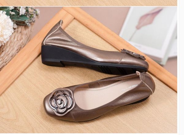 women shoes in spring and autumn slope heel round head non slip soft bottom formal wear mother @op23, Black
women shoes in spring and autumn slope heel round head non slip soft bottom formal wear mother @op23, Black