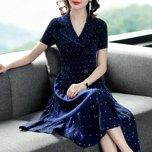 fashion loose atmosphere dress, 40 kg to 60 kg can be worn, with fold elasticity is very good.004
fashion loose atmosphere dress, 40 kg to 60 kg can be worn, with fold elasticity is very good.004