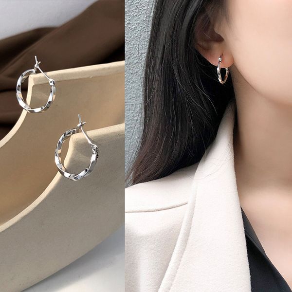 круг серьги женственности холодный ветер net красный серьги высокого смысла темперамент серьги женские серьги мода примерные серьги, Golden;silver
круг серьги женственности холодный ветер net красный серьги высокого смысла темперамент серьги женские серьги мода примерные серьги, Golden;silver