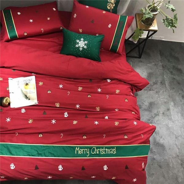 luxury red christmas king size bedding set decorative egyptian cotton embroidery duvet cover bed sheet set pillowcase
luxury red christmas king size bedding set decorative egyptian cotton embroidery duvet cover bed sheet set pillowcase