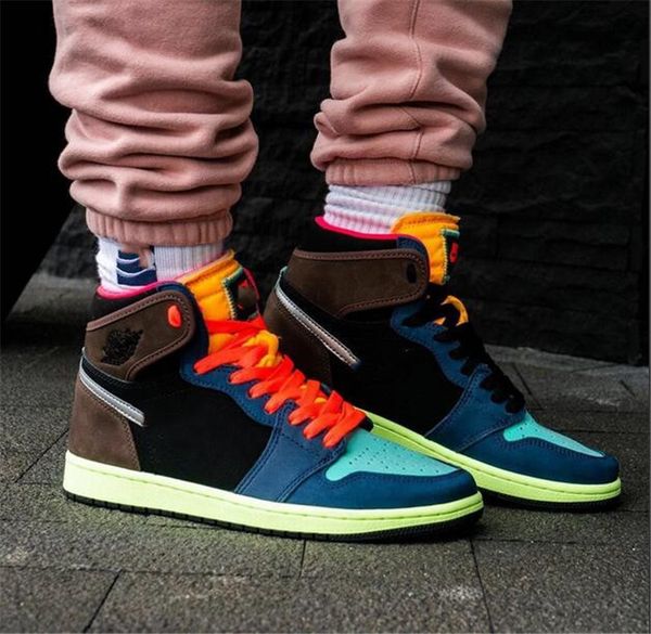2020 air original 1 high og bio hack 1s baroque brown black laser orange racer pink mens womens basketball shoes outdoor sneakers with box
2020 air original 1 high og bio hack 1s baroque brown black laser orange racer pink mens womens basketball shoes outdoor sneakers with box