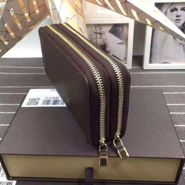 2020 wholesale classic standard business wallet men women long purse good quality money bag double zipper pouch coin pocket note compartment, Red;black
2020 wholesale classic standard business wallet men women long purse good quality money bag double zipper pouch coin pocket note compartment, Red;black