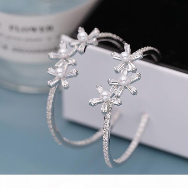 1 pair new arrival female drop earrings sterling silver 925 big circle dangler natural pearl floral tassel ear jewelry, Golden;silver
1 pair new arrival female drop earrings sterling silver 925 big circle dangler natural pearl floral tassel ear jewelry, Golden;silver