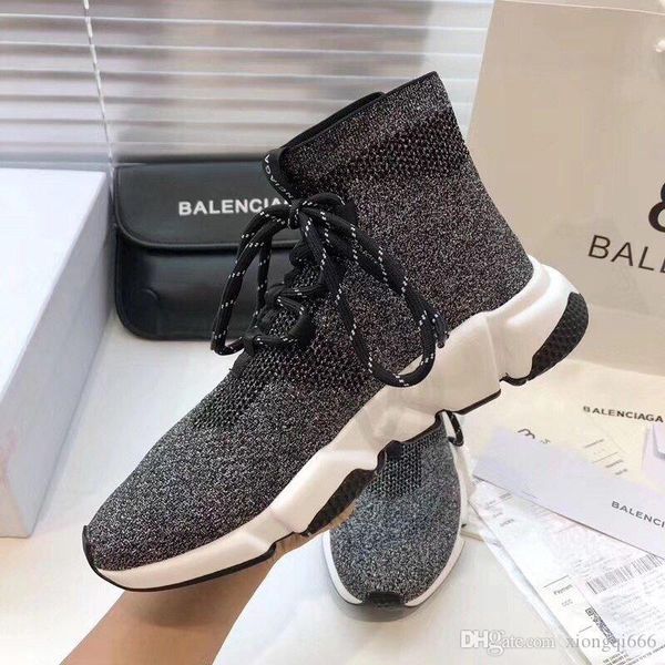 new men's and women's fashion casual sports shoes, comfortable wild socks shoes, and couple models, Red;white
new men's and women's fashion casual sports shoes, comfortable wild socks shoes, and couple models, Red;white