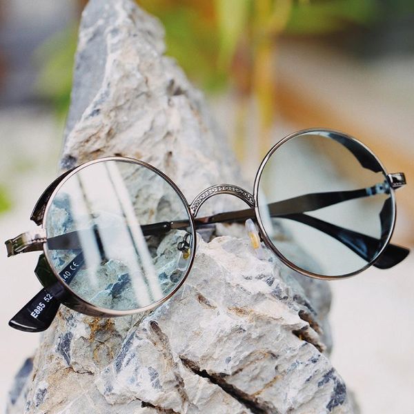 fashion men sunglasses women retro punk style round metal frame colorful lens sun glasses fashion eyewear, White;black
fashion men sunglasses women retro punk style round metal frame colorful lens sun glasses fashion eyewear, White;black