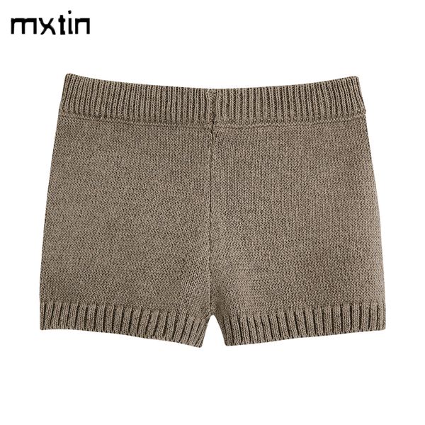 women 2020 fashion knitted shorts vintage elasticity female streetwear short pants pantalones cortos, White;black 
women 2020 fashion knitted shorts vintage elasticity female streetwear short pants pantalones cortos, White;black