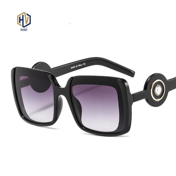 sunglasses retro half frame square women color gradient lens sun glasses pc rhinestone decoration mirror leg, White;black
sunglasses retro half frame square women color gradient lens sun glasses pc rhinestone decoration mirror leg, White;black