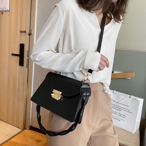 популярные простая женская ежедневная сумка повседневная кожа pu сумка crossbody женщина сплошного цвета леди щиток плечо сумка
популярные простая женская ежедневная сумка повседневная кожа pu сумка crossbody женщина сплошного цвета леди щиток плечо сумка