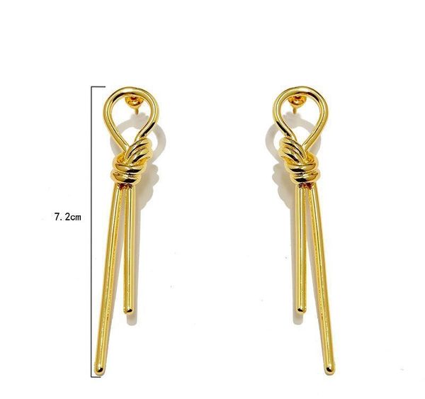 2019 korea vintage gold metal knot bowknot geometric round circle long stud earrings for women girl wedding01, Golden;silver
2019 korea vintage gold metal knot bowknot geometric round circle long stud earrings for women girl wedding01, Golden;silver