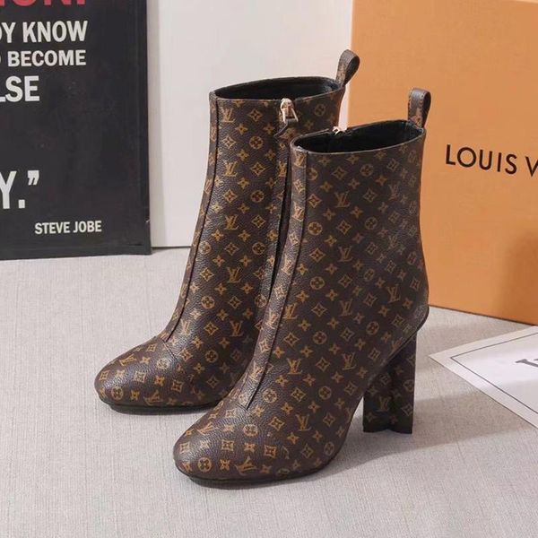 силуэт голеностопного загрузки женская обувь scarpe da donna di lusso открытый walking мода дизайн vintage обувь толстый каблук скольжения, Black
силуэт голеностопного загрузки женская обувь scarpe da donna di lusso открытый walking мода дизайн vintage обувь толстый каблук скольжения, Black