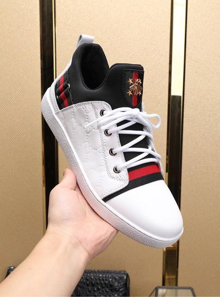 2021 new men 's trend board shoes ,comfortable and breathable casual shoes comfortable wild lace -up sneakers ,original box packaging, Black
2021 new men 's trend board shoes ,comfortable and breathable casual shoes comfortable wild lace -up sneakers ,original box packaging, Black