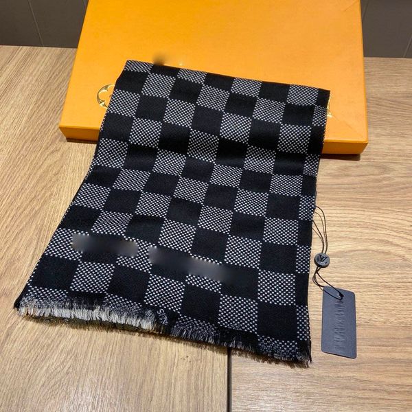 checkerboard and striped scarf designer scarf bucket hats baseball cap women luxury designer scarves silk designer head scarf, Blue;gray
checkerboard and striped scarf designer scarf bucket hats baseball cap women luxury designer scarves silk designer head scarf, Blue;gray