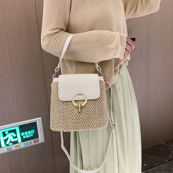 2020 new style hand-woven straw woven small bag fashionable cool shoulder bag women