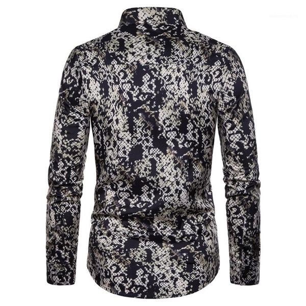 down collar casual shirts spring autumn slim shirt male clothing men designer digital printing fashion turn, White;black
down collar casual shirts spring autumn slim shirt male clothing men designer digital printing fashion turn, White;black